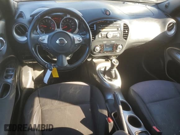 ✅ 2012 Nissan Juke SV • VIN: JN8AF5MRXCT106326 • Lot: 89840815. Wystawiony na Copart z przebiegiem 238 600 mil. Bezpłatny archiwum sprzedaży aukcyjnych z USA i szczegółowy raport historii pojazdu na DreamBid. Zdjęcie 8.