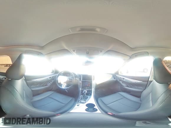 ✅ 2021 Infiniti Q50 Luxe • VIN: JN1EV7BR0MM750494 • Lot: 92761285. Wystawiony na Copart z przebiegiem 43 110 mil. Bezpłatny archiwum sprzedaży aukcyjnych z USA i szczegółowy raport historii pojazdu na DreamBid. Zdjęcie 15.