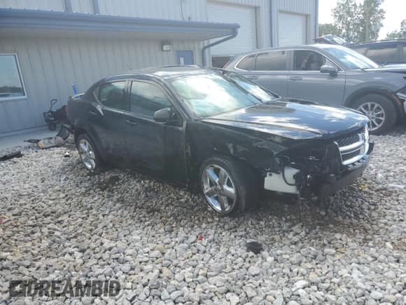 ✅ 2011 Dodge Avenger Lux • VIN: 1B3BD2FG3BN544061 • Лот: 61254994. Опубликован ранее на Copart с пробегом 102 227 миль. Бесплатный доступ к архиву аукционных продаж из США и подробный отчёт об истории автомобиля на DreamBid. Изображение 4.