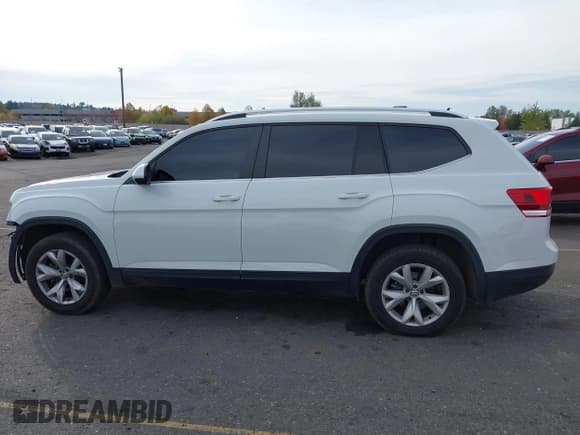 ✅ 2018 Volkswagen Atlas SE • VIN: 1V2DP2CA6JC595027 • Лот: 43535376. Опубликован ранее на IAAI с пробегом 71 694 миль. Бесплатный доступ к архиву аукционных продаж из США и подробный отчёт об истории автомобиля на DreamBid. Изображение 14.