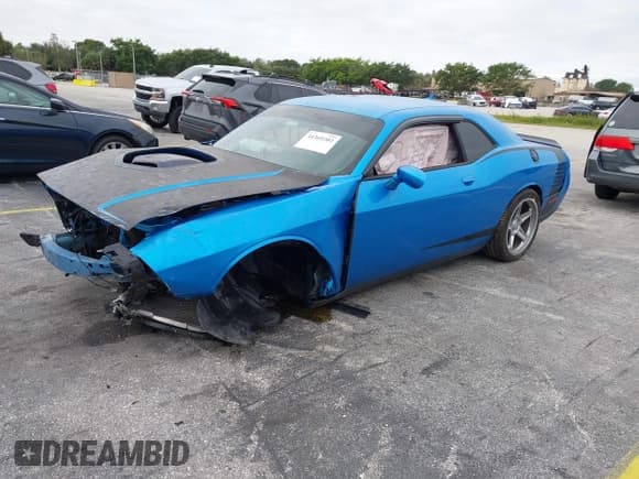 ✅ 2016 Dodge Challenger R/T Plus • VIN: 2C3CDZBT2GH153146 • Lot: 41269202. Listed on IAAI with 80,573 mi. Free auction sales archive from the USA and detailed vehicle history report at DreamBid. Image 19.
