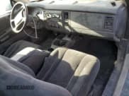 ✅ 2001 Dodge Dakota Sport • VIN: 1B7GG22NX1S346853 • Lot: 50651455. Wystawiony na Copart z przebiegiem 121 493 mil. Bezpłatny archiwum sprzedaży aukcyjnych z USA i szczegółowy raport historii pojazdu na DreamBid. Zdjęcie 8.