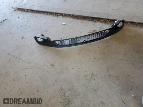 ✅ 2018 Dodge Grand Caravan SXT • VIN: 2C4RDGCG6JR264800 • Lot: 86268755. Listed on Copart with 102,551 mi. Free auction sales archive from the USA and detailed vehicle history report at DreamBid. Image 13.