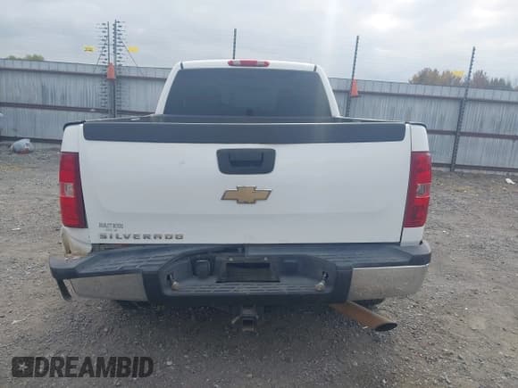 ✅ 2008 Chevrolet Silverado 2500HD Work Truck • VIN: 1GCHK29K08E104130 • Лот: 43603280. Опубликован ранее на IAAI с пробегом 252 209 миль. Бесплатный доступ к архиву аукционных продаж из США и подробный отчёт об истории автомобиля на DreamBid. Изображение 16.
