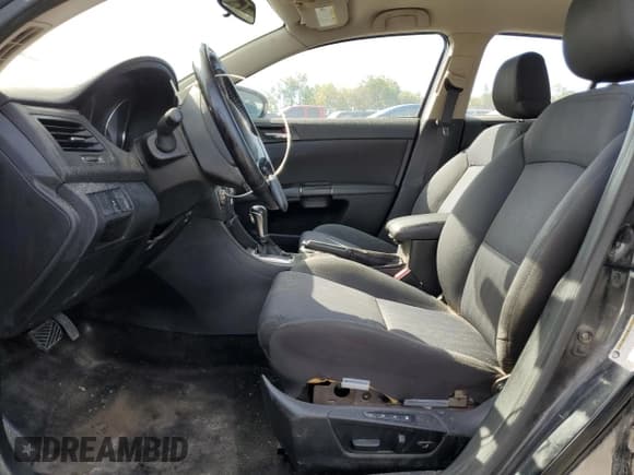 ✅ 2010 Suzuki Kizashi SE • VIN: JS2RE9A36A6100825 • Lot: 83776115. Listed on Copart with 153,435 mi. Free auction sales archive from the USA and detailed vehicle history report at DreamBid. Image 7.