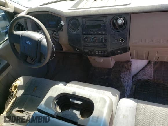 ✅ 2008 Ford F-250 • VIN: 1FTSF20RX8ED58030 • Лот: 74563714. Опубликован ранее на Copart с пробегом 278 531 миль. Бесплатный доступ к архиву аукционных продаж из США и подробный отчёт об истории автомобиля на DreamBid. Изображение 8.