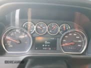 ✅ 2019 Chevrolet Silverado 1500 LT • VIN: 1GCUYDEDXKZ177294 • Lot: 67878164. Wystawiony na Copart z przebiegiem 101 027 mil. Bezpłatny archiwum sprzedaży aukcyjnych z USA i szczegółowy raport historii pojazdu na DreamBid. Zdjęcie 9.