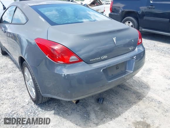 ✅ 2008 Pontiac G6 GT • VIN: 1G2ZH17NX84228281 • Lot: 42419626. Listed on IAAI with 195,037 mi. Free auction sales archive from the USA and detailed vehicle history report at DreamBid. Image 6.