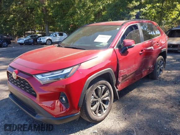 ✅ 2025 Toyota RAV4 Hybrid XLE Premium • VIN: 2T3B6RFV5SW086662 • Lot: 43080372. Wystawiony na IAAI z przebiegiem 10 177 mil. Bezpłatny archiwum sprzedaży aukcyjnych z USA i szczegółowy raport historii pojazdu na DreamBid. Zdjęcie 17.