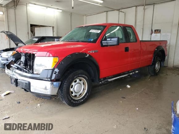 ✅ 2013 Ford F-150 XL • VIN: 1FTVX1EF5DKD04732 • Lot: 44131035. Wystawiony na Copart z przebiegiem 208 181 mil. Bezpłatny archiwum sprzedaży aukcyjnych z USA i szczegółowy raport historii pojazdu na DreamBid. Zdjęcie 1.