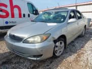 ✅ 2004 Toyota Camry SE • VIN: JTDBA32K740004204 • Лот: 42709210. Опубликован ранее на IAAI с пробегом 199 197 миль. Бесплатный доступ к архиву аукционных продаж из США и подробный отчёт об истории автомобиля на DreamBid. Изображение 2.
