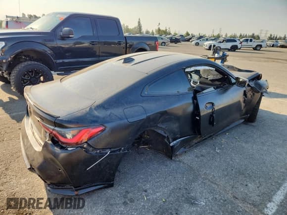 ✅ 2022 BMW M4 Competition • VIN: WBS33AZ03NCJ60062 • Lot: 64850285. Listed on Copart with Not provided. Free auction sales archive from the USA and detailed vehicle history report at DreamBid. Image 3.