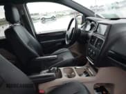 ✅ 2020 Dodge Grand Caravan SXT • VIN: 2C4RDGCG2LR153762 • Лот: 42816923. Опубликован ранее на IAAI с пробегом 136 914 миль. Бесплатный доступ к архиву аукционных продаж из США и подробный отчёт об истории автомобиля на DreamBid. Изображение 5.