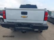 ✅ 2019 Chevrolet Silverado 2500HD Work Truck • VIN: 2GC2KREG3K1114840 • Лот: 43522926. Опубликован ранее на IAAI с пробегом 208 037 миль. Бесплатный доступ к архиву аукционных продаж из США и подробный отчёт об истории автомобиля на DreamBid. Изображение 16.