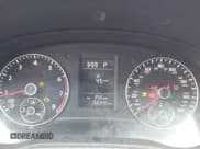 ✅ 2014 Volkswagen Passat Wolfsburg Edition • VIN: 1VWAH7A34EC015859 • Lot: 41769478. Wystawiony na IAAI z przebiegiem 166 346 mil. Bezpłatny archiwum sprzedaży aukcyjnych z USA i szczegółowy raport historii pojazdu na DreamBid. Zdjęcie 7.