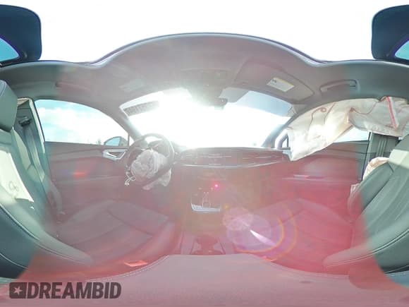 ✅ 2024 Audi Q4 e-tron Sportback Premium • VIN: WA122BFZ9RP025028 • Lot: 62357194. Listed on Copart with 7,800 mi. Free auction sales archive from the USA and detailed vehicle history report at DreamBid. Image 13.