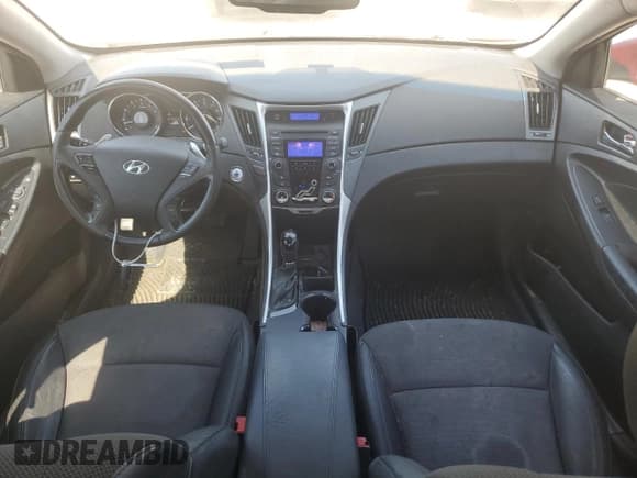 ✅ 2013 Hyundai Sonata Limited • VIN: 5NPEC4AC9DH687694 • Lot: 84066275. Listed on Copart with 134,911 mi. Free auction sales archive from the USA and detailed vehicle history report at DreamBid. Image 8.