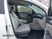 ✅ 2019 Hyundai Tucson Value • VIN: KM8J3CA42KU035239 • Лот: 43612910. Опубликован ранее на IAAI с пробегом 45 525 миль. Бесплатный доступ к архиву аукционных продаж из США и подробный отчёт об истории автомобиля на DreamBid. Изображение 5.