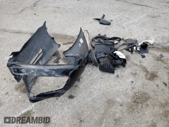 ✅ 2016 Chevrolet Impala LT • VIN: 2G1WB5E31G1133135 • Лот: 45631704. Опубликован ранее на Copart с пробегом 342 347 миль. Бесплатный доступ к архиву аукционных продаж из США и подробный отчёт об истории автомобиля на DreamBid. Изображение 12.