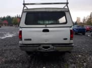 ✅ 2006 Ford F-250 XL • VIN: 1FTNF20506EA06663 • Лот: 92872205. Опубликован ранее на Copart с пробегом 215 670 миль. Бесплатный доступ к архиву аукционных продаж из США и подробный отчёт об истории автомобиля на DreamBid. Изображение 6.