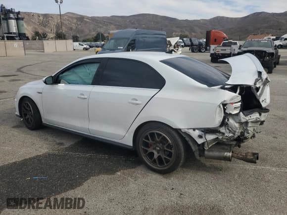 ✅ 2016 Volkswagen Jetta GLI SE • VIN: 3VW4T7AJ5GM371569 • Lot: 92462685. Listed on Copart with 106,948 mi. Free auction sales archive from the USA and detailed vehicle history report at DreamBid. Image 2.