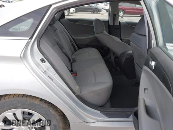 ✅ 2011 Hyundai Sonata GLS • VIN: 5NPEB4AC1BH177646 • Лот: 42212883. Опубликован ранее на IAAI с пробегом 67 074 миль. Бесплатный доступ к архиву аукционных продаж из США и подробный отчёт об истории автомобиля на DreamBid. Изображение 8.