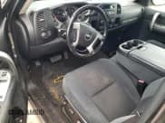 ✅ 2009 Chevrolet Silverado 1500 • VIN: 1GCEC24C99Z205919 • Lot: 68265895. Wystawiony na Copart z przebiegiem 243 908 mil. Bezpłatny archiwum sprzedaży aukcyjnych z USA i szczegółowy raport historii pojazdu na DreamBid. Zdjęcie 8.