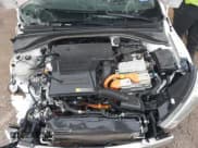 ✅ 2018 Hyundai Ioniq Blue • VIN: KMHC65LCXJU076829 • Lot: 41450252. Wystawiony na IAAI z przebiegiem 159 242 mil. Bezpłatny archiwum sprzedaży aukcyjnych z USA i szczegółowy raport historii pojazdu na DreamBid. Zdjęcie 10.