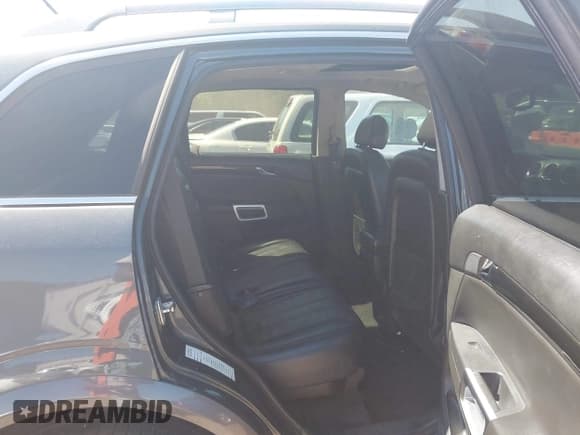 ✅ 2013 Chevrolet Captiva Sport LT • VIN: 3GNAL3EK4DS579698 • Lot: 41972058. Wystawiony na IAAI z przebiegiem 169 447 mil. Bezpłatny archiwum sprzedaży aukcyjnych z USA i szczegółowy raport historii pojazdu na DreamBid. Zdjęcie 8.