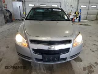 ✅ 2009 Chevrolet Malibu 1LT • VIN: 1G1ZH57B49F214481 • Lot: 72803384. Listed on Copart with 172,279 mi. Free auction sales archive from the USA and detailed vehicle history report at DreamBid. Image 5.