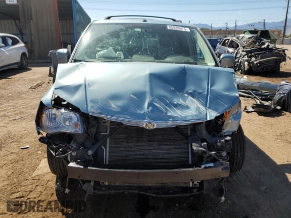 ✅ 2010 Chrysler Town & Country Touring Plus • VIN: 2A4RR8D17AR320626 • Lot: 80839975. Wystawiony na Copart z przebiegiem 133 618 mil. Bezpłatny archiwum sprzedaży aukcyjnych z USA i szczegółowy raport historii pojazdu na DreamBid. Zdjęcie 5.