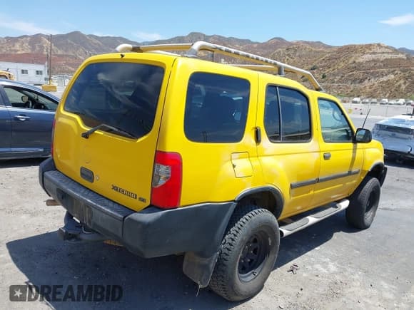✅ 2001 Nissan Xterra SE • VIN: 5N1ED28Y21C556824 • Lot: 40045033. Listed on IAAI with 198,034 mi. Free auction sales archive from the USA and detailed vehicle history report at DreamBid. Image 4.