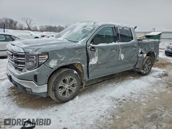 ✅ 2025 GMC Sierra 1500 SLT • VIN: 3GTUUDED2SG301571 • Lot: 94488515. Listed on Copart with 24,450 mi. Free auction sales archive from the USA and detailed vehicle history report at DreamBid. Image 1.