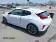 2019 Hyundai Veloster Premium z VIN KMHTG6AF9KU009835, wystawiony jako IAAI lot #42561187 z przebiegiem 42 763 mil mil oraz . Historia ofert i sprzedaży dostępna na DreamBid. Obrazek 3.