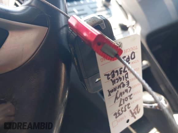 2017 Chevrolet Equinox LT z VIN 2GNALCEK1H1573682, wystawiony jako IAAI lot #43076822 z przebiegiem 111 745 mil mil oraz . Historia ofert i sprzedaży dostępna na DreamBid. Obrazek 11.