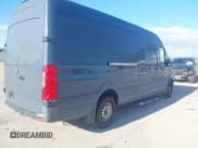 ✅ 2019 Mercedes-Benz Sprinter Cargo • VIN: WD4PF1CD4KP143485 • Lot: 43278348. Wystawiony na IAAI z przebiegiem 201 204 mil. Bezpłatny archiwum sprzedaży aukcyjnych z USA i szczegółowy raport historii pojazdu na DreamBid. Zdjęcie 4.