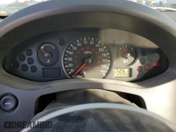 ✅ 2005 Ford Focus S • VIN: 1FAFP34N65W144935 • Lot: 93294375. Wystawiony na Copart z przebiegiem 123 592 mil. Bezpłatny archiwum sprzedaży aukcyjnych z USA i szczegółowy raport historii pojazdu na DreamBid. Zdjęcie 9.