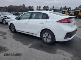 ✅ 2022 Hyundai Ioniq SE • VIN: KMHC75LC8NU279236 • Lot: 84255724. Wystawiony na Copart z przebiegiem 102 850 mil. Bezpłatny archiwum sprzedaży aukcyjnych z USA i szczegółowy raport historii pojazdu na DreamBid. Zdjęcie 2.