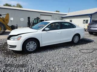 ✅ 2014 Volkswagen Passat S • VIN: 1VWAT7A33EC046132 • Lot: 86273995. Listed on Copart with 74,742 mi. Free auction sales archive from the USA and detailed vehicle history report at DreamBid. Image 1.