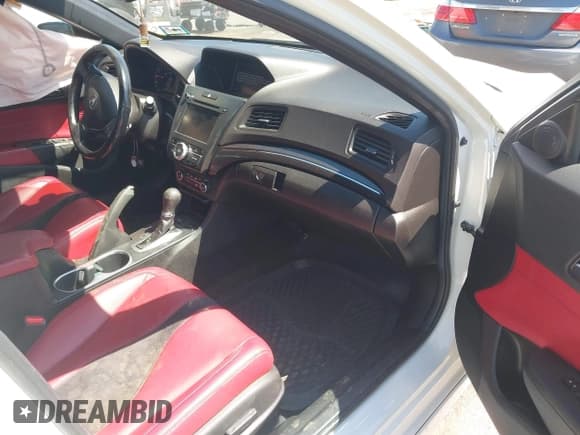 ✅ 2019 Acura ILX Premium • VIN: 19UDE2F80KA012465 • Лот: 43047160. Опубликован ранее на IAAI с пробегом 91 487 миль. Бесплатный доступ к архиву аукционных продаж из США и подробный отчёт об истории автомобиля на DreamBid. Изображение 5.