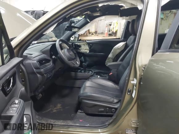 ✅ 2025 Subaru Forester Limited • VIN: JF2SLDRC7SH404245 • Лот: 43860233. Опубликован ранее на IAAI с пробегом 12 261 миль. Бесплатный доступ к архиву аукционных продаж из США и подробный отчёт об истории автомобиля на DreamBid. Изображение 5.