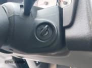 ✅ 2006 Saturn VUE • VIN: 5GZCZ33D96S881716 • Lot: 41222508. Wystawiony na IAAI z przebiegiem 171 470 mil. Bezpłatny archiwum sprzedaży aukcyjnych z USA i szczegółowy raport historii pojazdu na DreamBid. Zdjęcie 11.