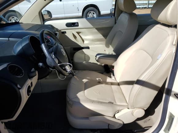 ✅ 2009 Volkswagen Beetle S • VIN: 3VWPW31C69M507371 • Lot: 85359755. Listed on Copart with 168,556 mi. Free auction sales archive from the USA and detailed vehicle history report at DreamBid. Image 7.