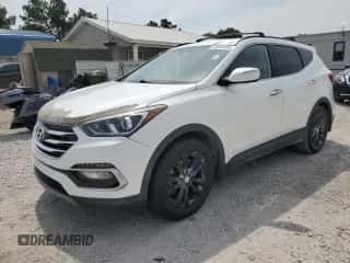 ✅ 2017 Hyundai Santa Fe 2.0T • VIN: 5XYZU4LA9HG430414 • Лот: 60644885. Опубликован ранее на Copart с пробегом 196 073 миль. Бесплатный доступ к архиву аукционных продаж из США и подробный отчёт об истории автомобиля на DreamBid. Изображение 1.