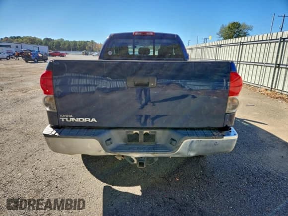 ✅ 2007 Toyota Tundra SR5 • VIN: 5TFRV54117X003807 • Lot: 94880665. Listed on Copart with 214,276 mi. Free auction sales archive from the USA and detailed vehicle history report at DreamBid. Image 6.