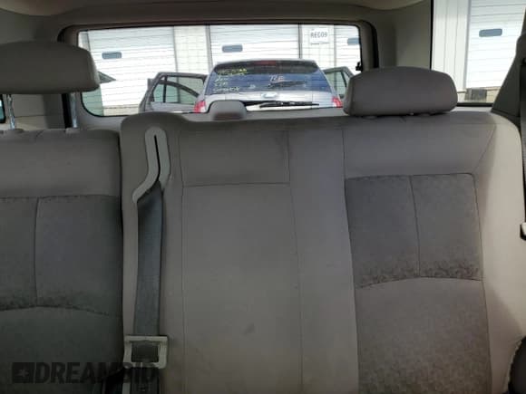 ✅ 2006 Saturn VUE • VIN: 5GZCZ33D46S897340 • Лот: 70363165. Опубликован ранее на Copart с пробегом 178 320 миль. Бесплатный доступ к архиву аукционных продаж из США и подробный отчёт об истории автомобиля на DreamBid. Изображение 10.