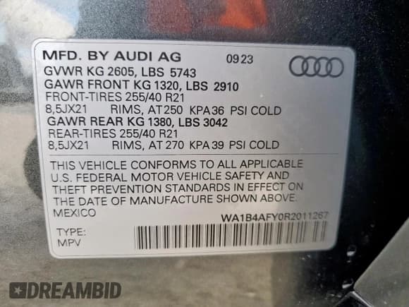 ✅ 2024 Audi SQ5 Premium Plus • VIN: WA1B4AFY0R2011267 • Lot: 66328495. Wystawiony na Copart z przebiegiem 11 945 mil. Bezpłatny archiwum sprzedaży aukcyjnych z USA i szczegółowy raport historii pojazdu na DreamBid. Zdjęcie 13.