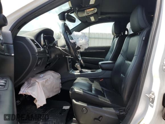 ✅ 2020 Jeep Grand Cherokee Limited • VIN: 1C4RJEBG2LC152604 • Лот: 67379884. Опубликован ранее на Copart с пробегом 79 785 миль. Бесплатный доступ к архиву аукционных продаж из США и подробный отчёт об истории автомобиля на DreamBid. Изображение 7.