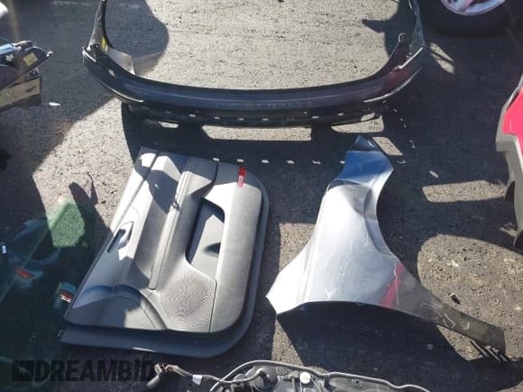 ✅ 2020 Kia Forte LXS • VIN: 3KPF24ADXLE256333 • Лот: 43580816. Опубликован ранее на IAAI с пробегом 54 967 миль. Бесплатный доступ к архиву аукционных продаж из США и подробный отчёт об истории автомобиля на DreamBid. Изображение 19.