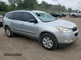 ✅ 2011 Chevrolet Traverse LS • VIN: 1GNKRFED8BJ344094 • Lot: 61369994. Wystawiony na Copart z przebiegiem 73 888 mil. Bezpłatny archiwum sprzedaży aukcyjnych z USA i szczegółowy raport historii pojazdu na DreamBid. Zdjęcie 4.